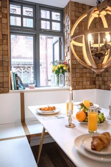 City Superhost: Luxury Deansgate Townhouse Manchester Exterior foto